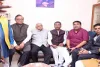 गुजरात : अपनी सादगी से कार्यकर्ताओं का दिल जीत रहे मुख्यमंत्री भूपेन्द्र पटेल