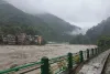 सिक्किम में बादल फटने से तबाही, दो पुल बहे, सेना के 23 जवान लापता