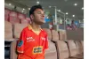 गुजरात जायंट्स की डब्ल्यूपीएल टीम से मिलने के बाद खुश हैं पैरा-क्रिकेटर आमिर हुसैन लोन