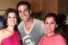 मुंबई : डिंपल कपाड़िया का खुलासा, ट्विंकल खन्ना और अक्षय कुमार की शादी के खिलाफ थीं वह