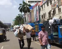 सूरत : दीपावली से पूर्व ही शुरू हो गई श्रमिकों की समस्या!