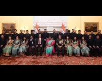  नई दिल्ली : सैन्य इंजीनियर सेवाओं के प्रोबेशनर्स ने राष्ट्रपति से मुलाकात की
