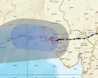 गुजरात : चक्रवात 'असना' का खतरा, राज्य के तीन बंदरगाहों पर तीन नंबर सिग्नल लगाए गए