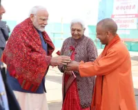 मोदी ने प्रयागराज में संगम तट पर पूजा की, कुंभ परियोजनाओं का उद्घाटन करेंगे