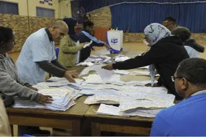 दक्षिण अफ्रीका आम चुनाव : अफ्रीकन नेशनल कांग्रेस शुरुआती नतीजों में 43 प्रतिशत वोट के साथ बनाई बढ़त
