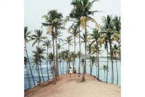 श्रीलंका: गंभीर आर्थिक संकट के उबरते देश में इस साल छह माह में 9 लाख पर्यटक पहुंचे