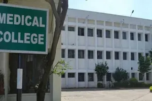 राष्ट्रीय डॉक्टर दिवस : गुजरात की 19,776 छात्राओं को डॉक्टर बनने के लिए सरकार से मिली 573.50 करोड़ की आर्थिक मदद